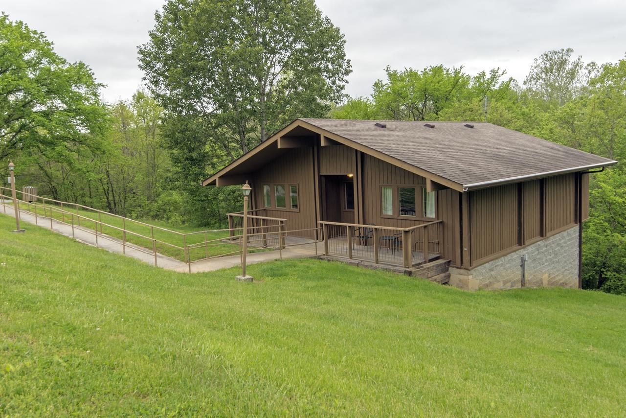 Hotel Blue Licks Battlefield State Park Carlisle Exterior foto